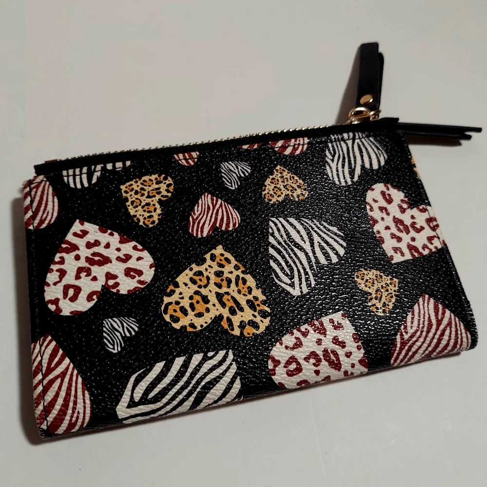 Marc Chantal compact black